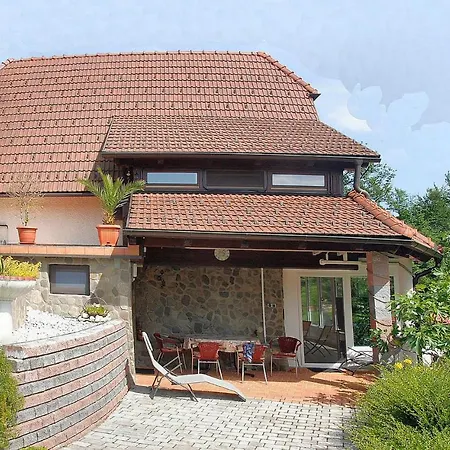 Two-bedroom Holiday In Ob Savinji *