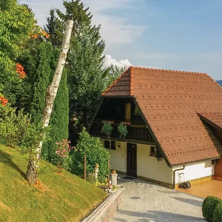 Two-bedroom Holiday In Ob Savinji *